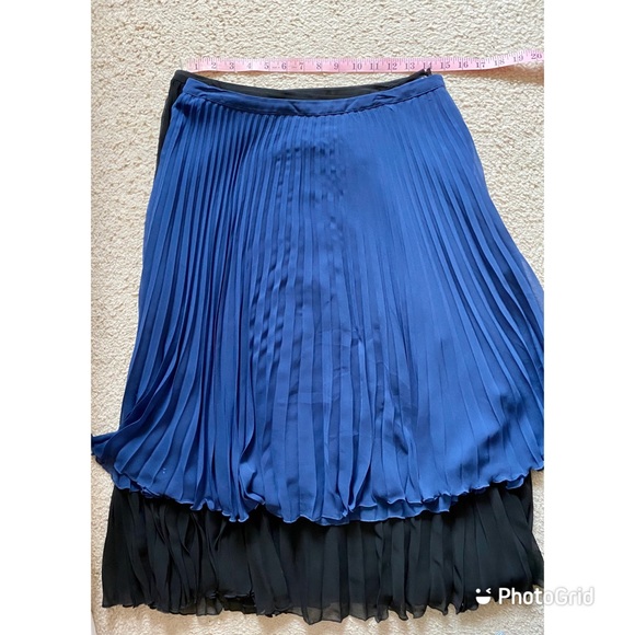 WHBM pleated midi skirt - Picture 8 of 9
